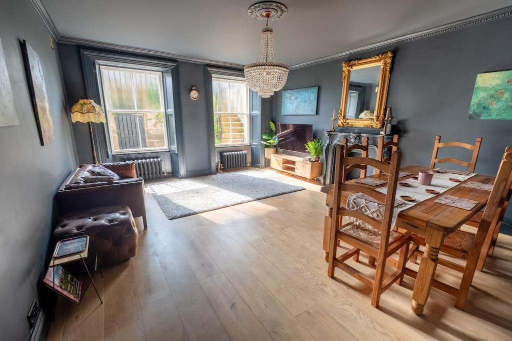 Apartment The Retreat Stockbridge Edinburgh